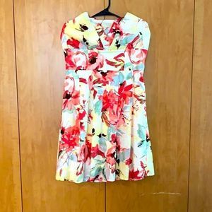 Maurice strapless floral print dress size medium